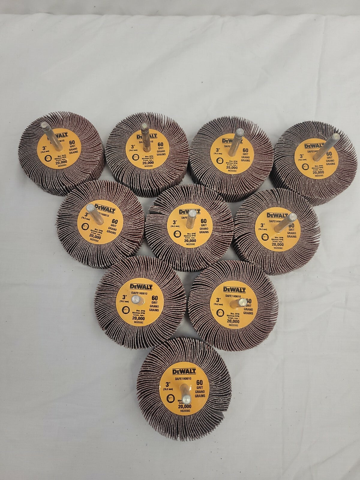DEWALT DAFE1H0610 3" x 1" x 1/4" HP 60 Grit Flap Wheel DH