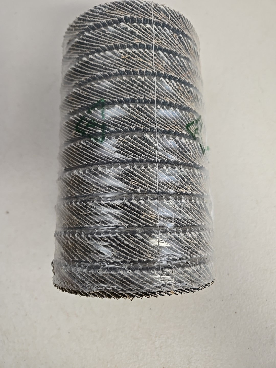 DEWALT DW8250 4 1/2" X 7/8" 40 grit XP High Density Ceramic Flap Discs, 10 Pack