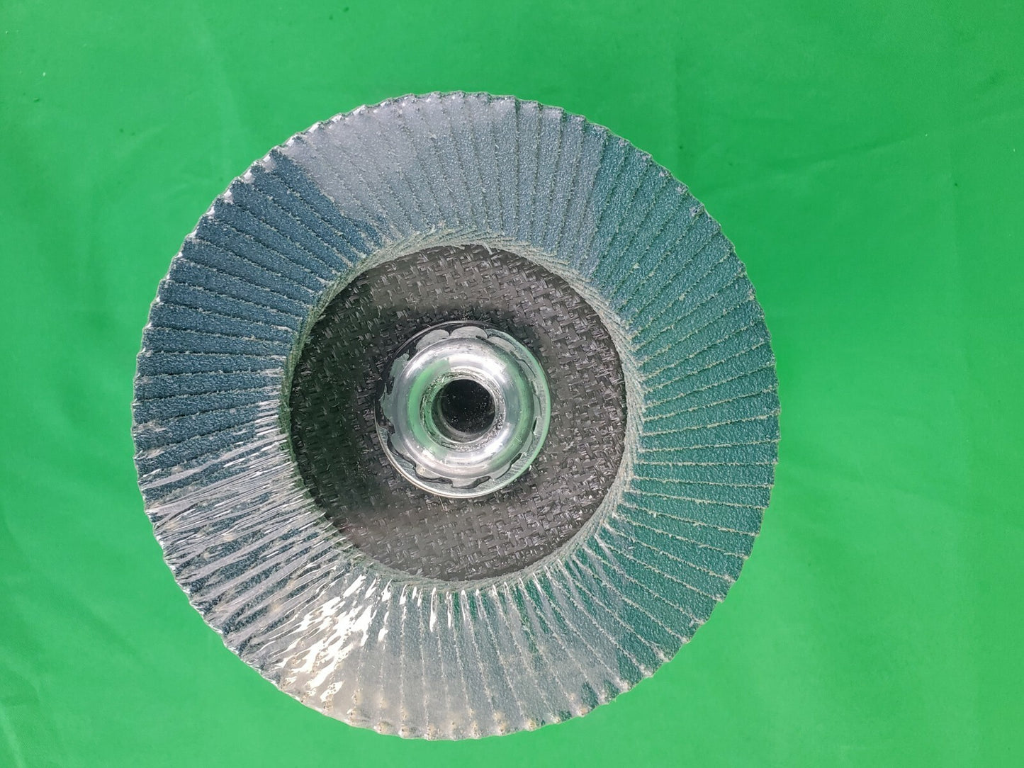 DEWALT DW 8368 4 1/2" x 5/8-11 Z80 Flap Disc 5 Pack No Box