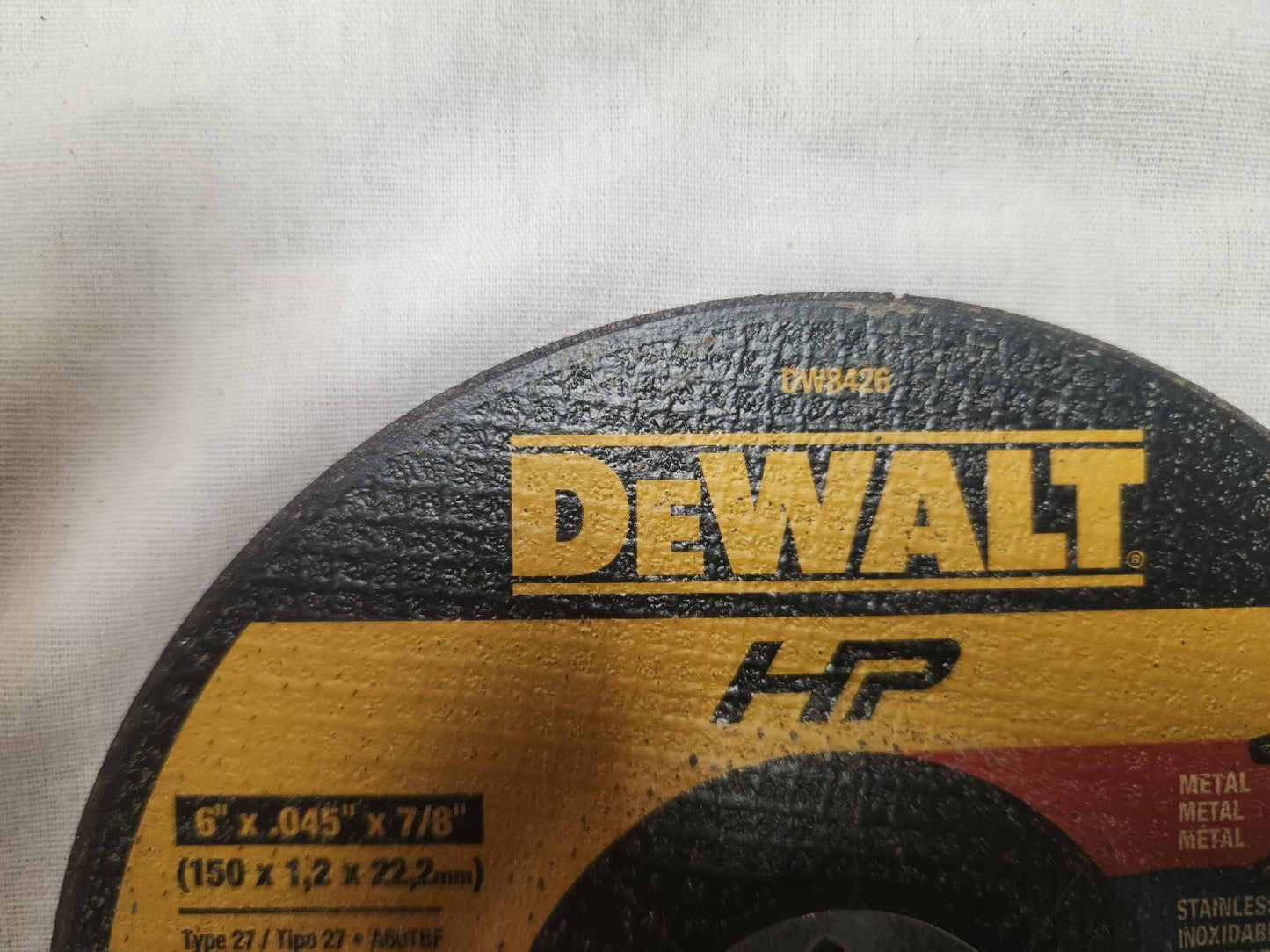 DEWALT DW 8426 6" x .045" x 7/8" Thin Cut‑Off Wheel 25 Pack