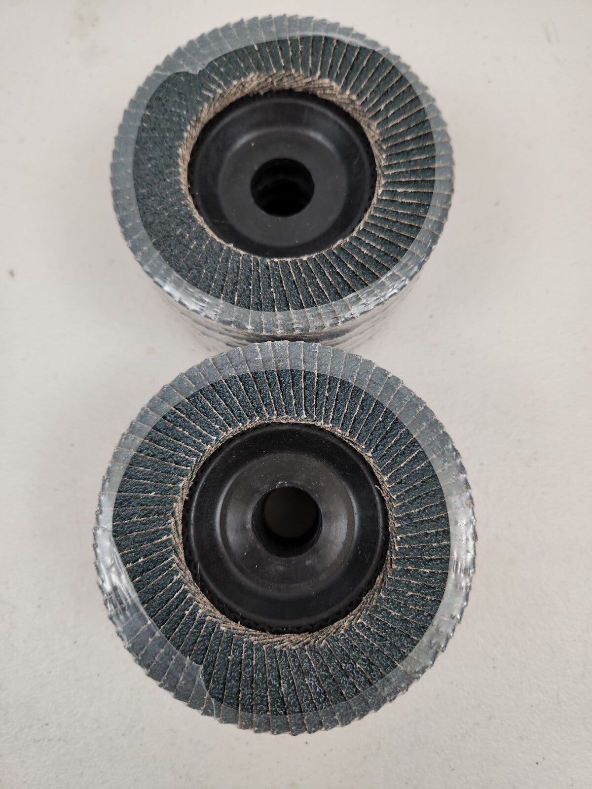 DeWALT DW 8351 TR 4 1/2" 7/8" Flap Disc Z 40 Grit New No Box