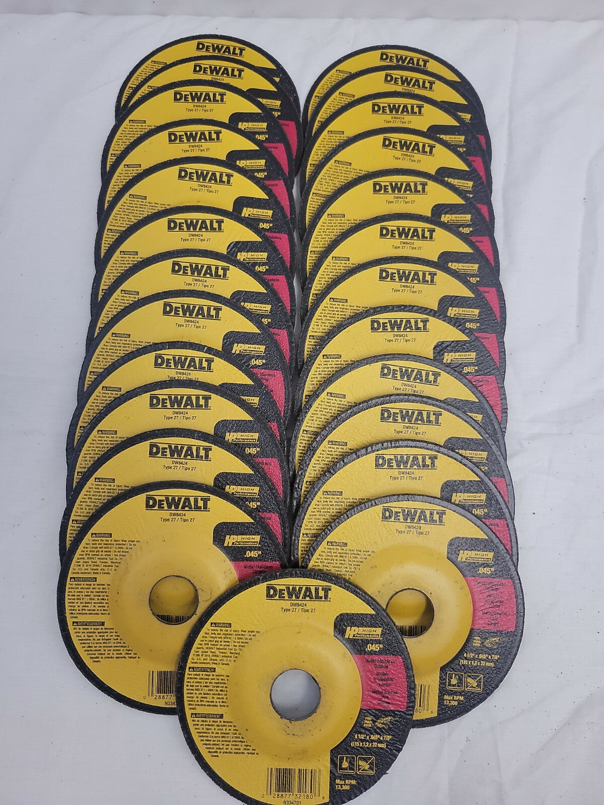 DEWALT DW8424 4 1/2" x .045" x 7/8" Thin Cut‑Off Wheel 100 Pack