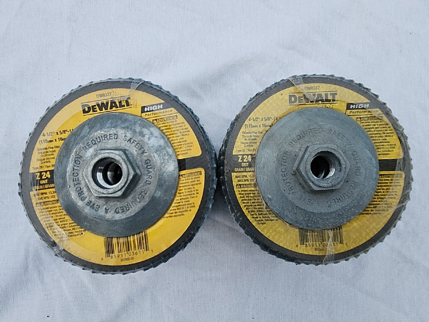 DEWALT DW 8337 4 1/2" x 5/8" – 11 Z24 Flap Disc 10 Pack