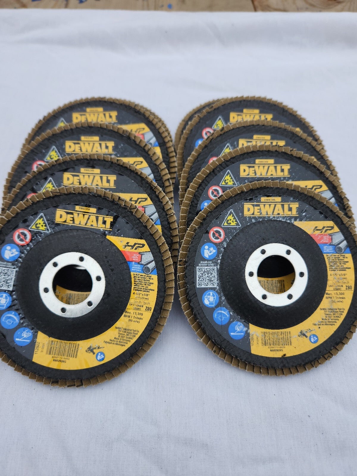 DeWALT DW 8309 4 1/2" X 7/8" Z 80 Flap Disc 10 Pack No Box