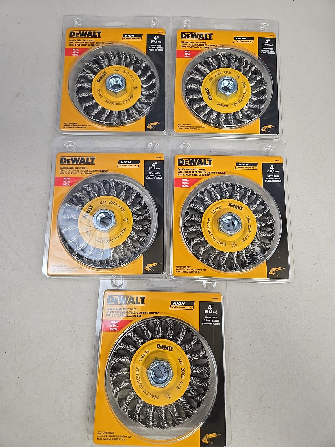 DeWalt DW 4930 4" X 5/8-11" Carbon Cable Twist Wheel 5 Pack