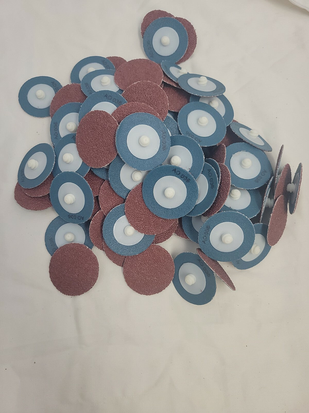 DEWALT DALN1C031A 2" 36 Grit HP QRC Quick Change Disc 100 Pack