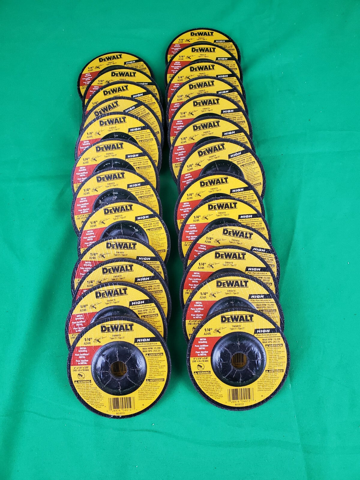 Dewalt DW 4419 4" X 1/4" × 5/8" Grinding Wheel 25 Pack