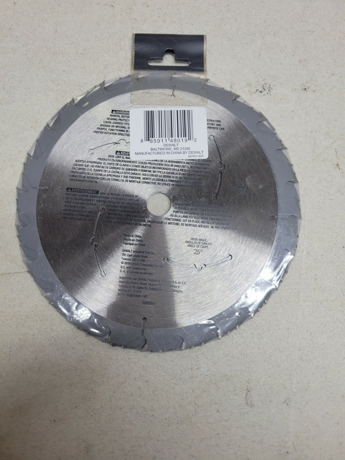 DeWalt DWAFV37243 FlexVolt 7-1/4" x 24 Tooth Circular Saw Blades 3 Pack