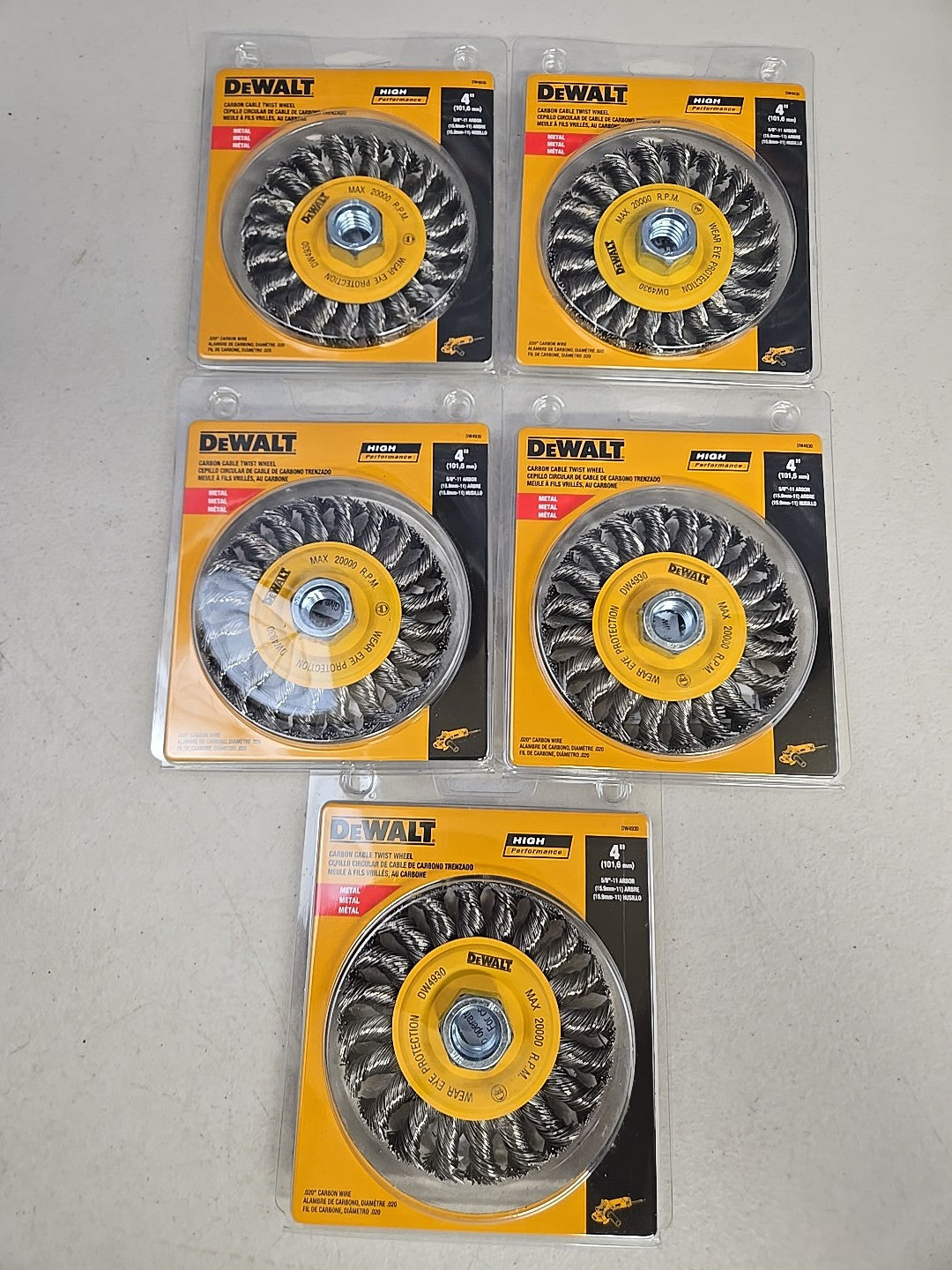 DeWalt DW 4930 4" X 5/8-11" Carbon Cable Twist Wheel 5 Pack