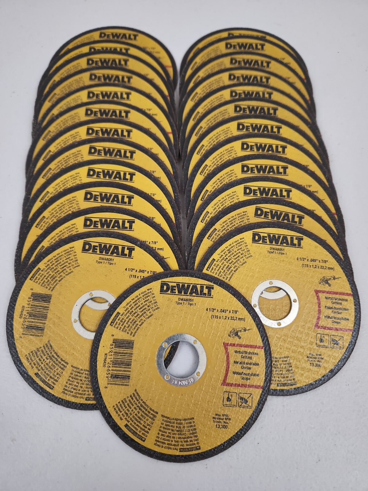 DeWalt DWA 8051 4 1/2" X .045" X 7/8" Thin Cut Off Wheel Metal