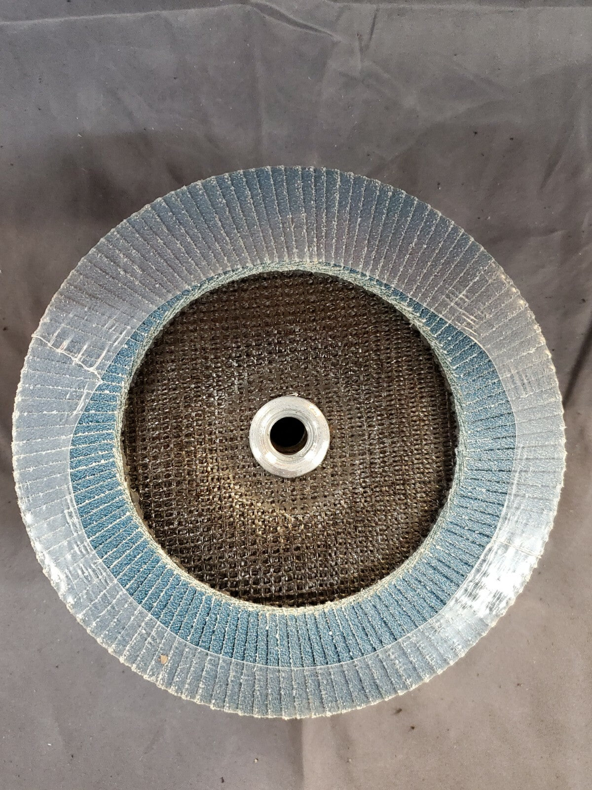 DEWALT DW 8329 7" X 5/8"-11 Z60 Flap Disc 5 Pack No Box