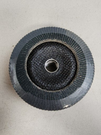 Dewalt DW 8381 6" X 7/8" Z 60 Grit Flap Disc 10 Pack New No Box