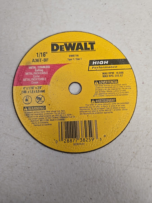 DeWalt DW 8716  4" X 1/6" X 3/8"  Cutting Wheel  25 Pack