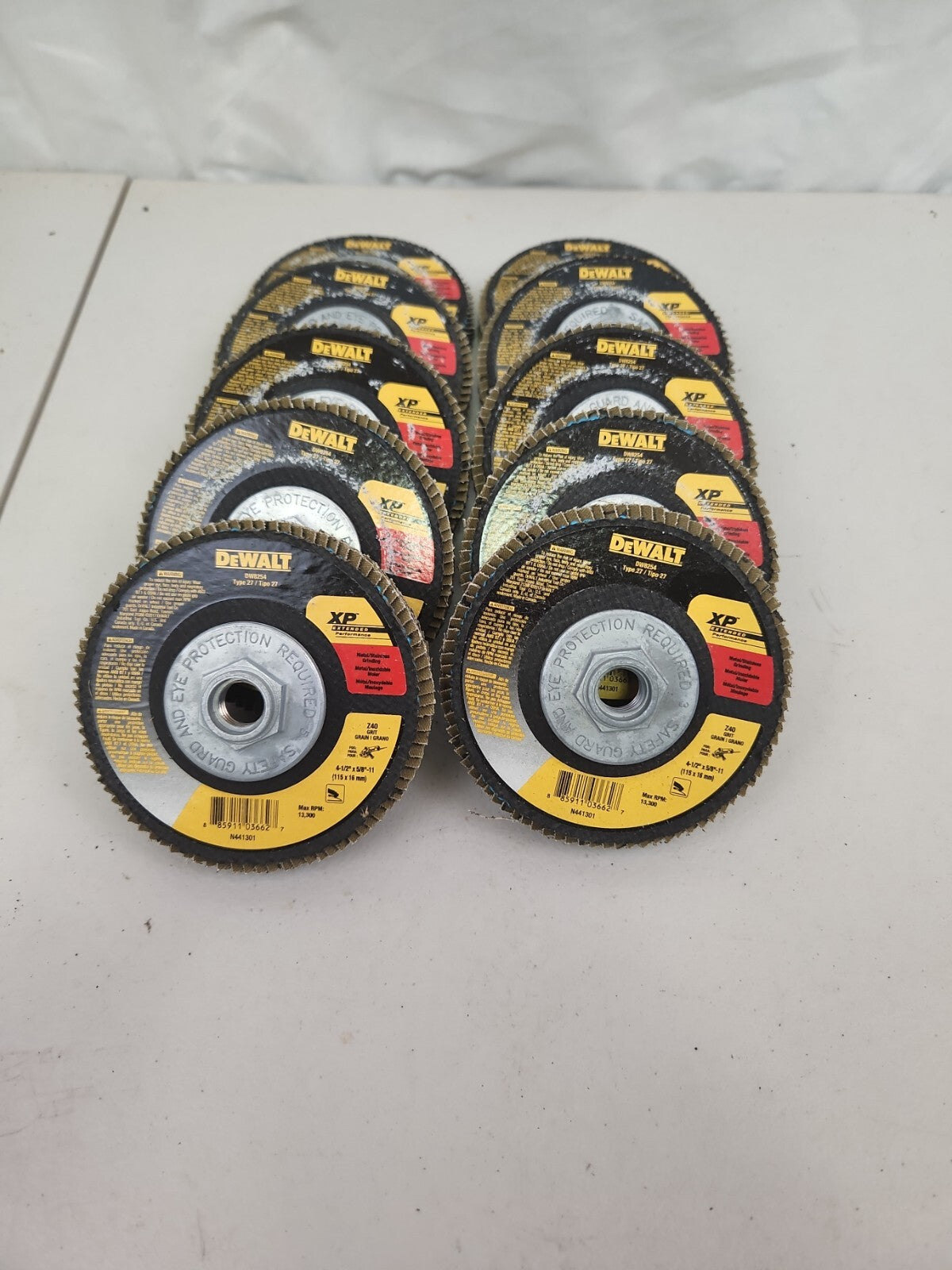 DeWalt DW 8254 4 1/2" X 5/8 - 11  Z40 Grit Flap Disc 10 Pack